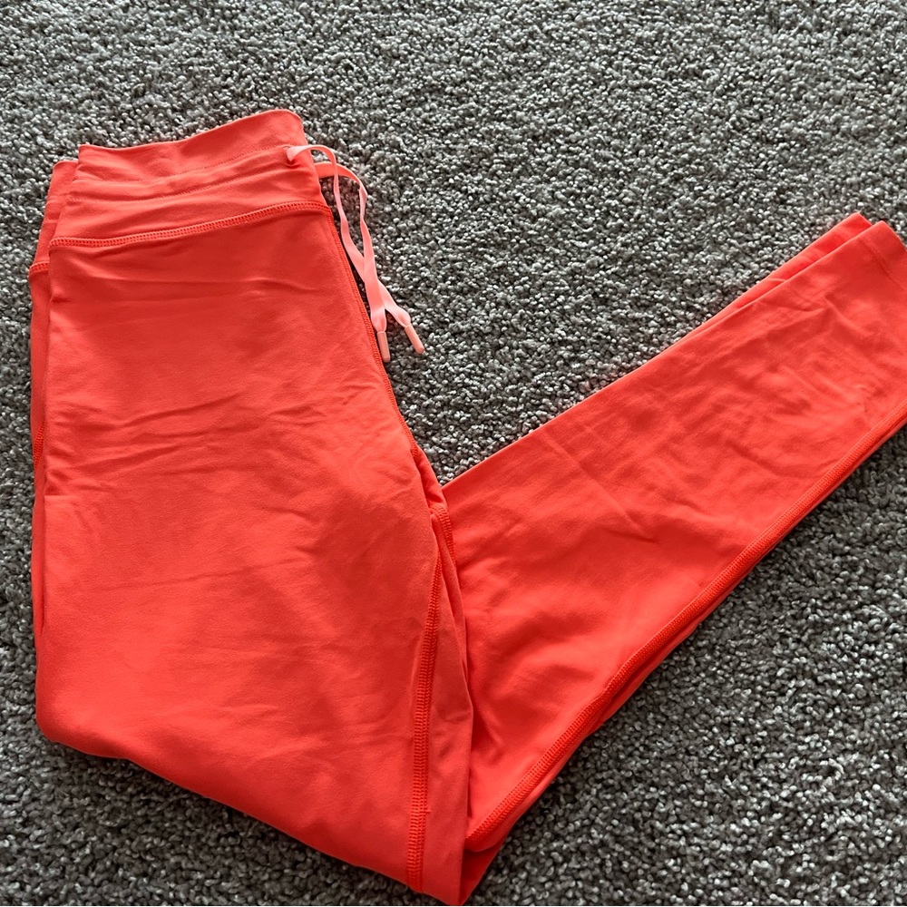 Sarah’s day white fox active leggings